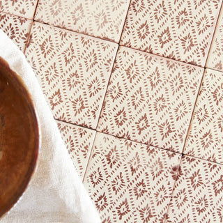 Brila Chocolate 4"x4" by Tilesofezra