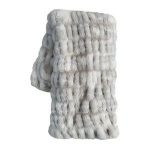 Dreamy Faux Fur Throw