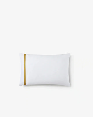 Premium bamboo pillowcase set in elegant white with gold accent, featuring soft, hypoallergenic material.