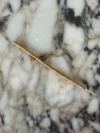 Burning Ritual Incense Sticks - Cinnamon