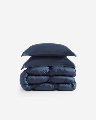 Premium Bamboo Bubble Comforter Bundle in navy with matching shams, offering soft, breathable comfort.