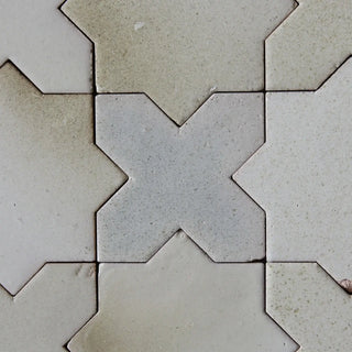 Estrela Singe 4"x4" Star & Cross Tile by Tilesofezra